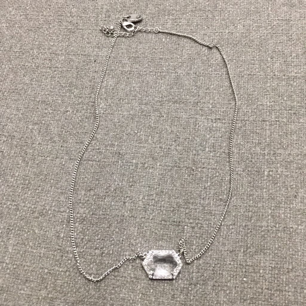 Silver Pendant Necklace 7$